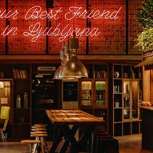 4* Hotel One66